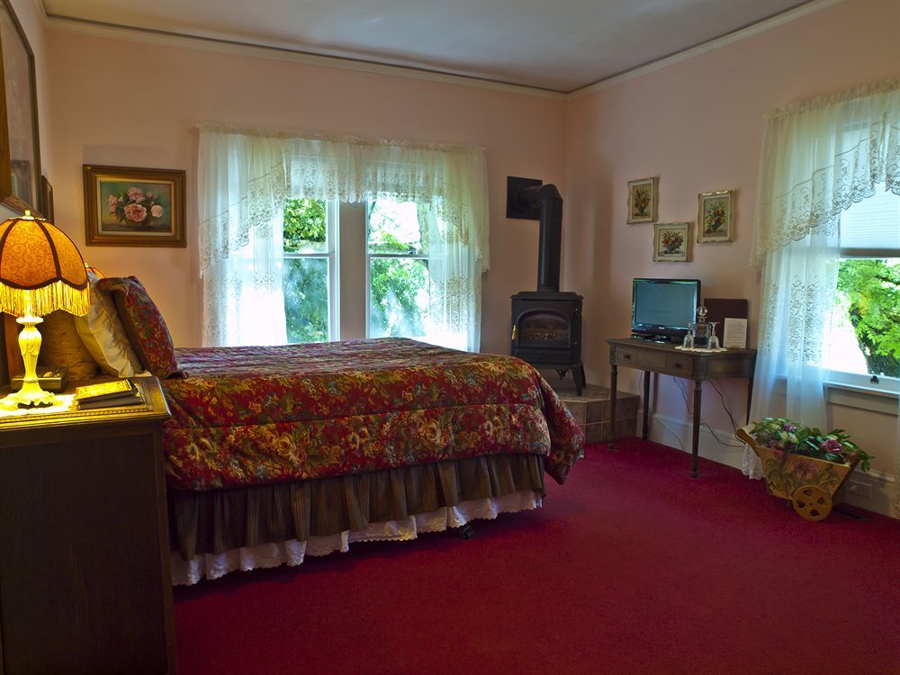 Shady Oaks Country Inn St. Helena Cameră foto